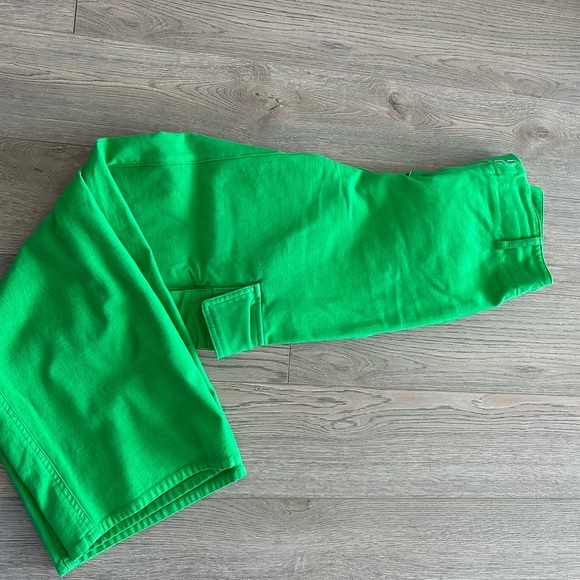 Aritzia Cargo Pants - Picture 3 of 4